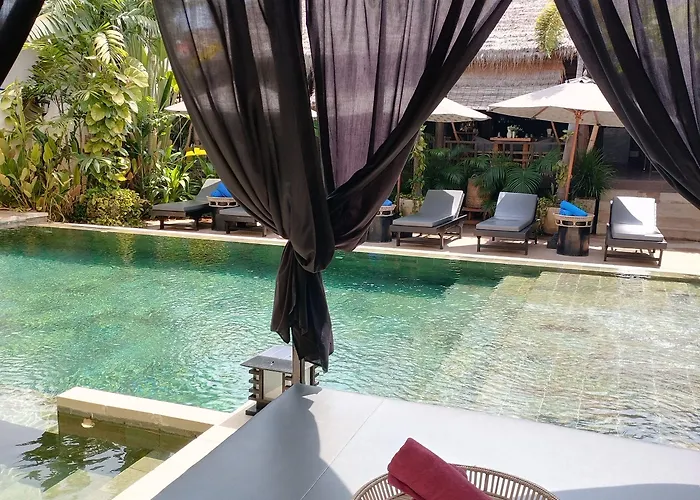 Hotel La Bastide De Caro 4*
